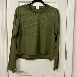 Long sleeve workout top